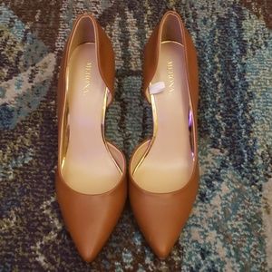 Merona Shoes - Merona (Target) Cognac Pointed Toe Heels 8 Merona Shoes - Merona (Target) Cognac Pointed Toe Heels 8